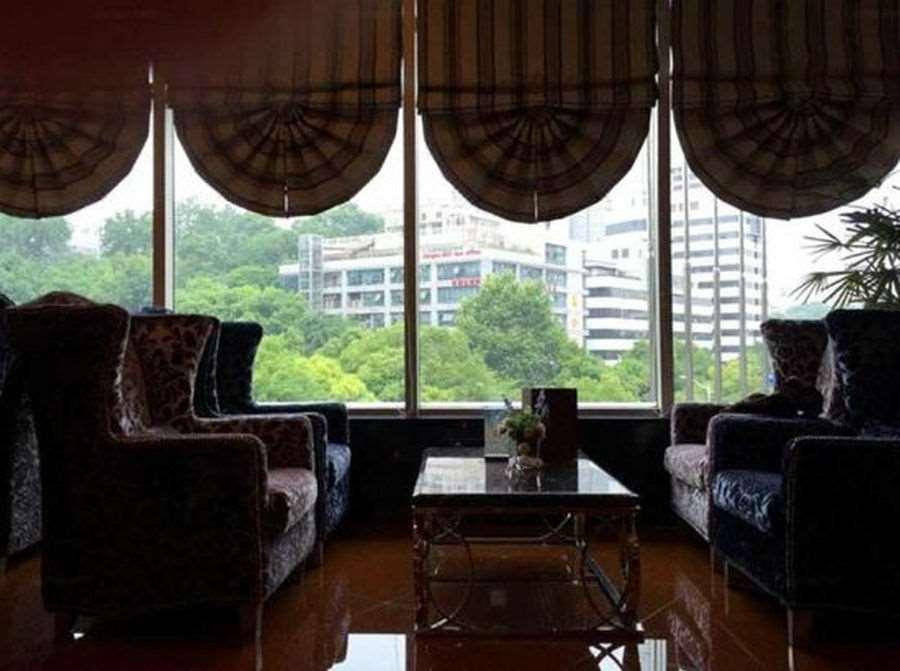Suning Universal Hotel All-Suites 南靖县 餐厅 照片